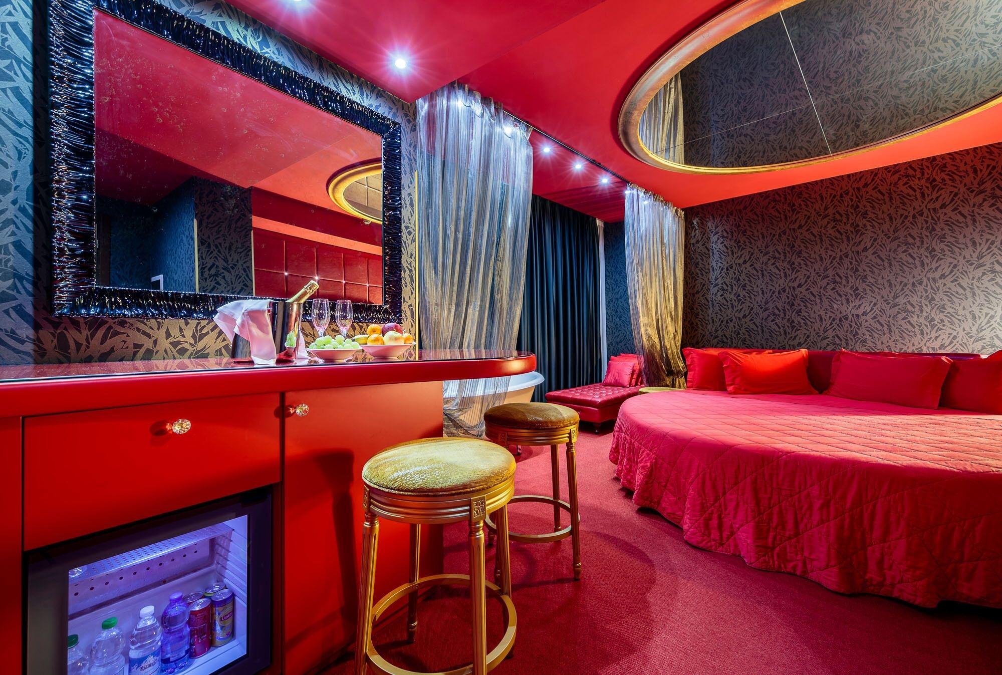 Base Hotel 皮亚韦河畔诺文塔 外观 照片